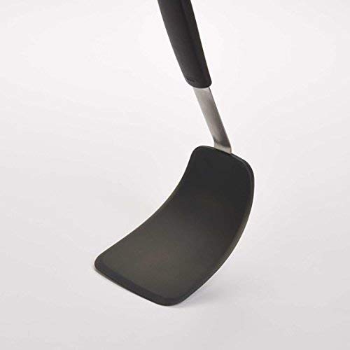 OXO Good Grips Large Silicone Flexible Turner – Heat-Resistant, Non-Stick Safe Spatula – Slim, Adaptable Edges for Flipping Eggs, Burgers & More – Robust Stainless Steel Core - Image 5