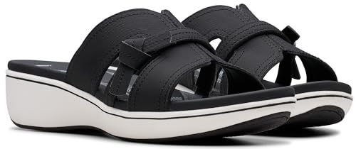 Image of Clarks Women's Breeze Rae Mia