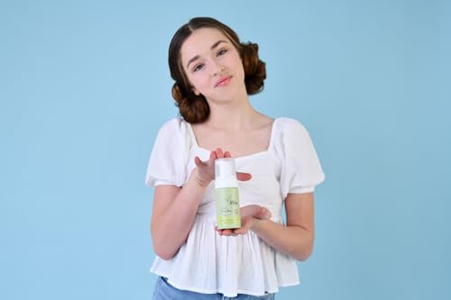 Lav Kids Moisturising Skincare Bundle- Foaming Facial Cleanser 100ml & Face Moisturiser 50ml (green, blue) - Image 4