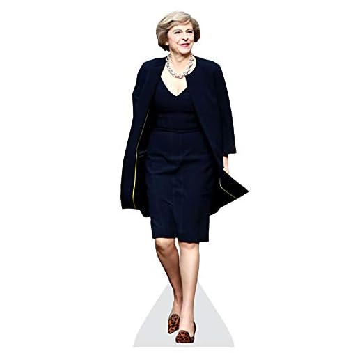 Theresa May tamano natural
