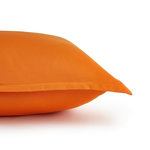 Image of Amazon Basics 3-Piece Soft, All-Season Microfiber Kid's Comforter and Pillow Sham Set, Full /Queen, Bright Orange, Solid