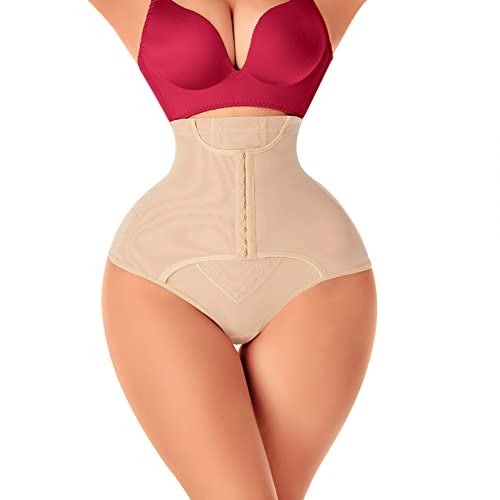 Culotte de contrôle du ventre contre les rondeurs sous une robe moulante