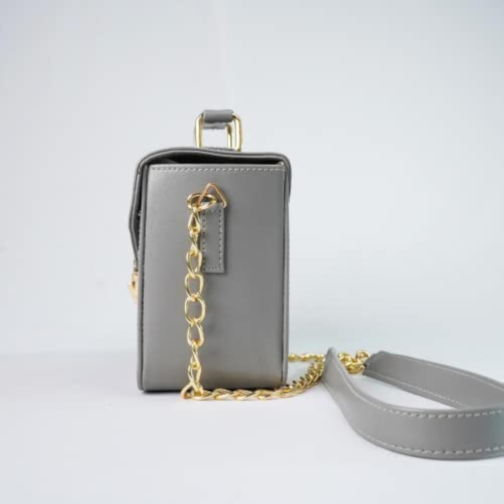 Customized Women's Leather Bag with Mini Makeup Kit
