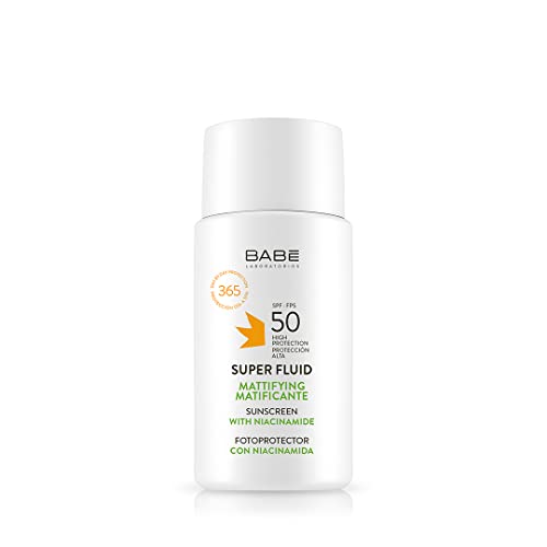 LABORATORIOS BABÉ - Super Fluid Matificante Fotoprotector SPF 50 | Protector Facial Resistente Al Agua | Crema Solar Rostro Contra Daño Solar | Ideal para Piel Grasa o Con Tendencia Acneica | 50 ml