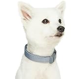 Todas las fotografías están hechas con nuestros modelos de fabricación de la talla mediana (ancho 2 cm, cuello 37-50 cm). Antes de decidir la talla, mide bien a tu mascota. Usa la tabla de tallas recomendadas como guía para confirmar la talla en función del peso del animal