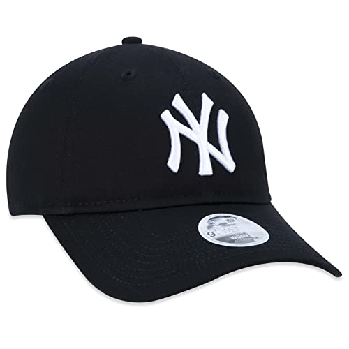 Bone New Era Feminino 9TWENTY Strapback MLB New York Yankees Aba Curva Preto