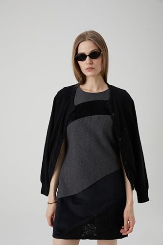 Robe sans manches chic gris noir longueur 91 cm tendance