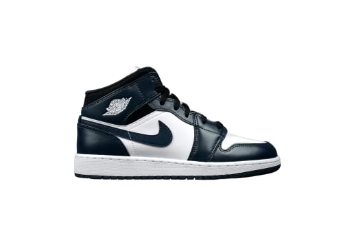 Image of Nike Men's Air Jordan 1 Mid Basketball Shoes