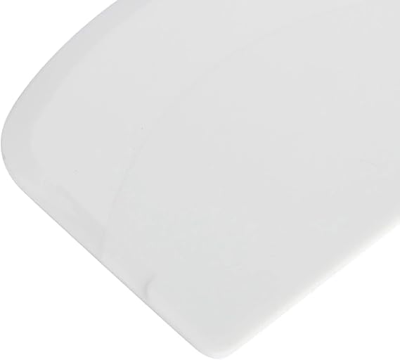 KitchenCraft Plastic Dough Cutter and Scraper, 9 x 13.5 cm (3.5 x 5.5) - White