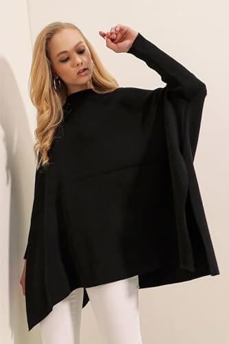 Image of Women's Crew Neck Batwing Sleeve Split Hem Oversized Knit Poncho Sweater