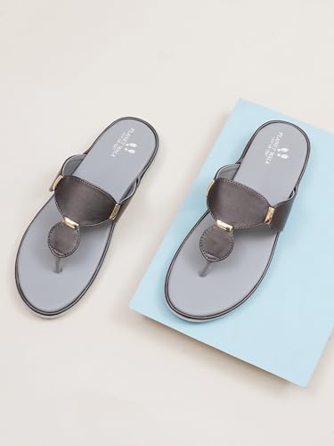 Image of Women's Elevate Comfort Flat Sandals Cushioned Adjustable & Stylish Slip-Resistant Design For Girls /Ladies