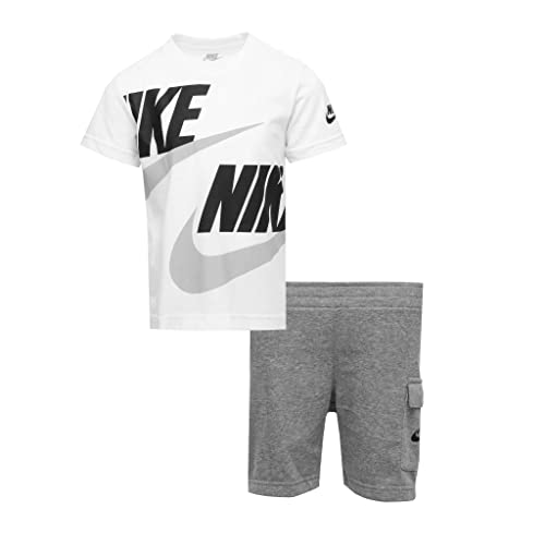 Nike - Set consisting of two pieces: T-SHIRT and TROUSERS -T-SHIRT with LOGO SHORT WITH LOGO SHORT WITH CARGO POCKETS -REGULAR FIT white white/grey/black 6-7 years