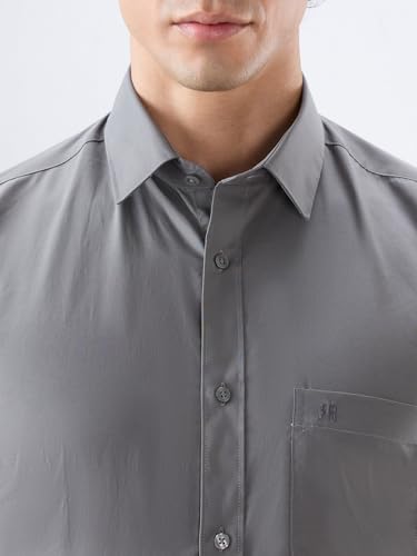Image of Raymond Men Slim Fit Solid Pattern Pure Cotton Regular Collar Full Sleeve Casual Shirt
