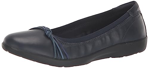 Image of Clarks Women's Meadow Rae