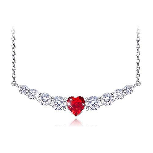 Collier femme orné de cristaux éclatants avec pendentif coeur anti-ternissement
