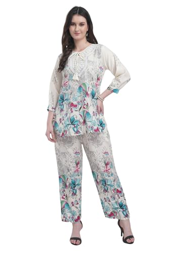 Image of Women Printed Short Kurti with Pant Set
