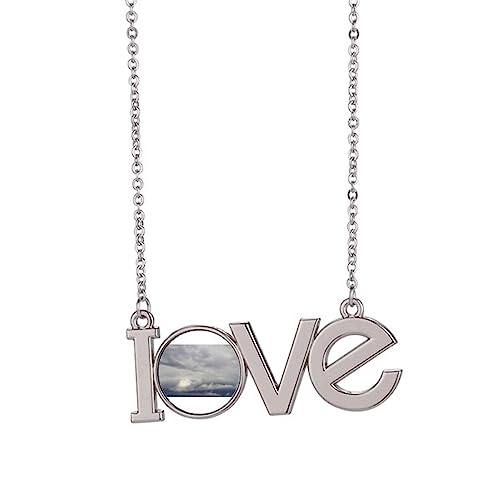 Collier nuages sombres et vent M pendentif tendance pour femme et homme style nature
