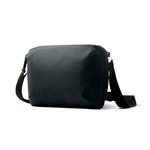 Bellroy Venture Travel Crossbody (schwarze Umhängetasche/Reisetasche mit RFID-Schutz und optimiert für Reisen) - DeepOcean