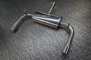 Amazon | アルファロメオ ジュリエッタ QV TCT lxy スポーツ