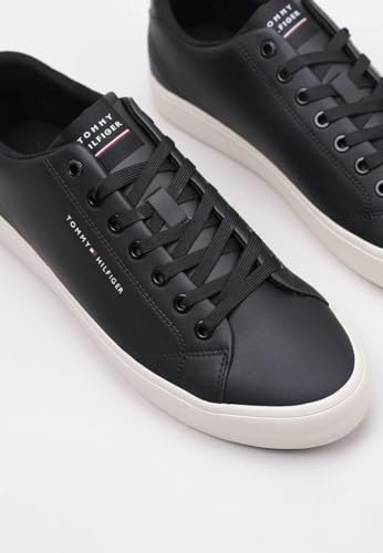 Image of Tommy Hilfiger Men's Rezz Sneaker