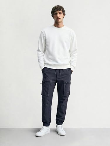 Image of The Indian Garage Co Men Relaxed Fit Mid-Rise Stretchable Cargos