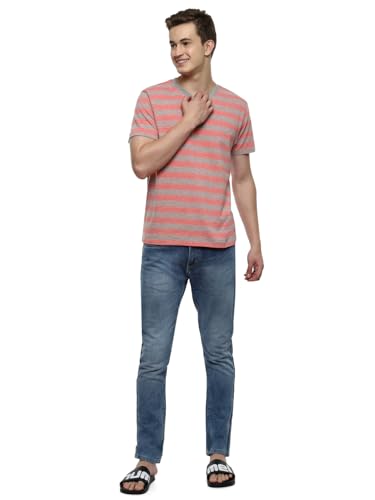 Image of hummel Streak Men's Regular Fit Crew Neck Striped Casual T-Shirt