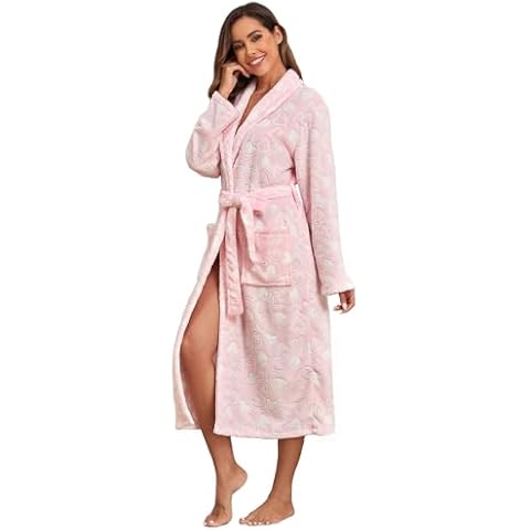 RONGTAI Long Fleece Robe for Women, Shawl Collar, Plush Warm Fabric, Side Pockets, Love Print Design, Nightwear Style (M, love-pink), Medium Cover