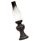 Lanterne à pétrole : fabriquée en fer, cette lampe est robuste et fonctionne avec des lampes à pétrole