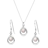 CADEAUX PARFAITS - Les bijoux Silverly sont livrés dans une jolie boîte - cadeau avec un chiffon de nettoyage pour les bijoux en argent sterling. Nos ensembles de bijoux en argent 925 pour femmes font de superbes bijoux de bal de luxe pour les adolescentes, ainsi que de beaux bijoux de mariage pour les demoiselles d'honneur ou une future mariée.