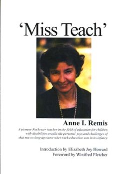 Paperback Miss Teach: A Memoir Handwritten with Love Book