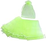 La ventaja: son perfectos para regalar caramelos durante una ceremonia en particular. Estas bolsas de regalo se utilizan frecuentemente en joyería o por supuesto en el mundo de la cosmética, para la presentación de un regalo. Estas bonitas bolsitas aportarán una idea original durante una emotiva ceremonia y momentos mágicos