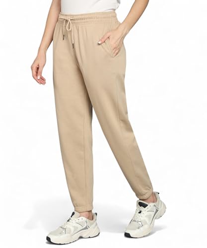 Image of Alan Jones Clothing Women's Regular Fit Mid Rise Fleece Jogger Regular Pants Winterwear