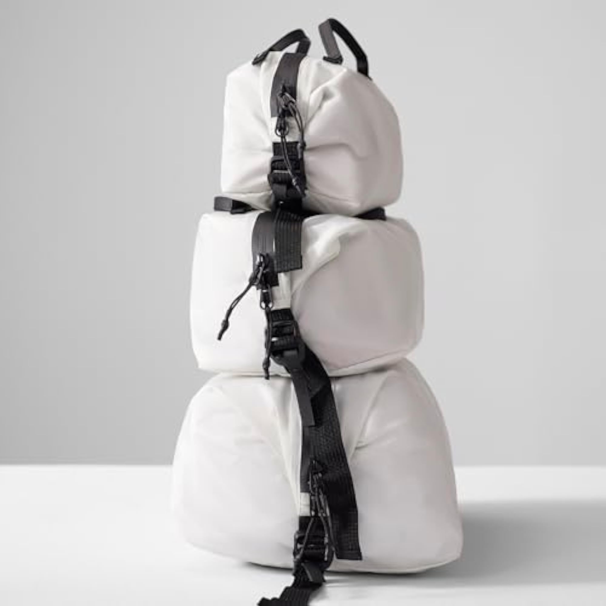 Essential Organiser Bags with Packing Cubes and Compression Pouches