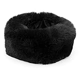 COLLO DI PELLICCIA è un passepartout nell' armadio. Vediamo come indossarlo in modo originale - Per ravvivare un cappotto anonimo o un piumino troppo mascolino! Oltre a scaldare nelle fredde mattine d’inverno - Abbinato a una giacca da ufficio rallegra anche i mattini di lavoro più noiosi! - I colli di pelliccia affiancati ad outfit serali, sono una scelta glamour e intelligente insieme. Garantiscono charme assoluto. - Prendete il vostro jeans e il collo su un maglione a girocollo TOP