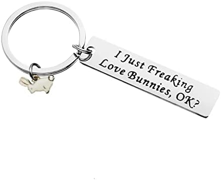 Mother's Day Gift Bunny Rabbit for Mom Keychain Bunny Birthday Keyring for Women Men Bunny Rabbit Lovers Gift for Best Friend Bunny Moms Animal Lovers Gift for Veterinarian Sister Pet Lover Keychain
