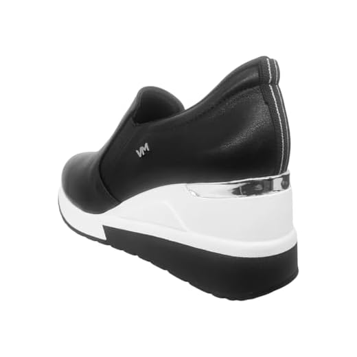 Tênis Feminino Via Marte Slip On Anabela Liso Preto (Preto, BR, Adulto, Numérico, 38)