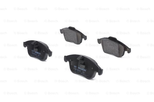 Plaquettes De Frein Avant Bosch BP1404 - Jeu De 4 - Sans Cuivre, Témoin Usure - Certifié ECE-R90 - Faible Bruit/poussière