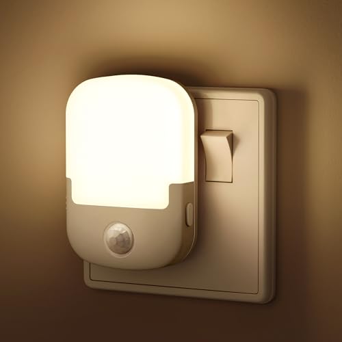 Briignite Night Light Plug in Wall, LED Night Light with Dusk to Dawn& Motion Sensor, 1W Adjustable Brightness, Warm White 3000K for Bedroom, Kids Room, Bathroom, Stair, Kitchen, Corridor, 1 Pack