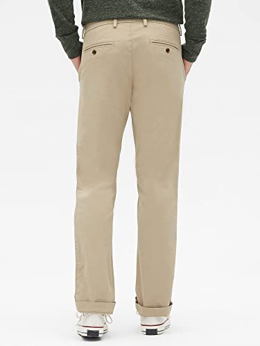GAP Men's Essential Straight Fit Khaki Chino Pants3