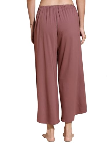 Image of Silvertraq Women's Padded Moto Crop Tee