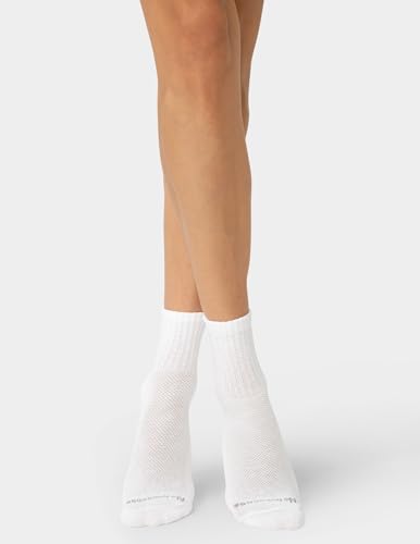 Image of no nonsense Women's Cushioned Mesh Quarter Top Ankle Socks - Premium Comfort for Women