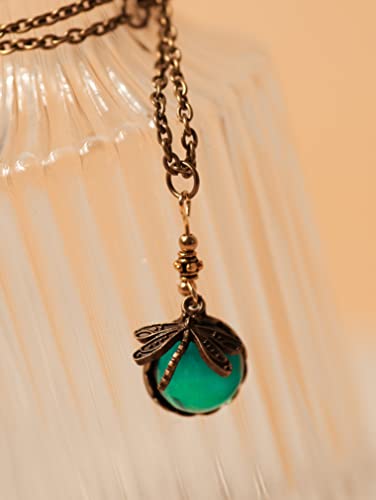 MINACHI Vintage Half Spherical Green Created Emerald Crystal Gemstone Dragonfly Necklace Statement Jewelry Gift for Women3