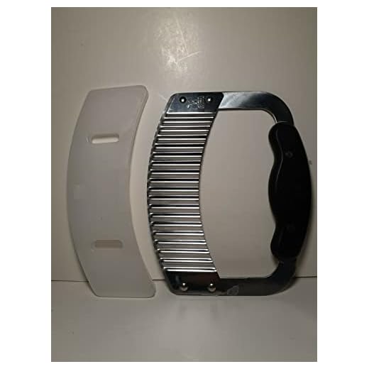 The Pampered Chef Crinkle Cutter #1089
