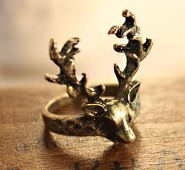 JE032 Deer Head Ring, Gothic Ring, Deer Antelope Horn Ring, Bronze Ring