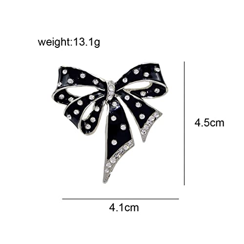 Broche en émail noir accessoire idéal pour tenue de fête