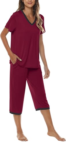 Image of JINSHI Women's Pajamas Set Short Sleeve Top and Capri Pants Lightweight Sleepwear Comfy Pjs Lounge Set with Pockets