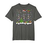 Le t-shirt de Noël Père Noël Elfe Renne Clarinette Instruments est cool pour ceux qui aiment célébrer Noël avec la clarinette elfe, le Père Noël, la clarinette de renne. Montrez l'amour de la clarinette avec ce tee-shirt de Noël en forme de renne.