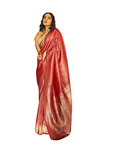 Sari Kanchivaram rouge pour mariage d'Asie du Sud et cérémonies traditionnelles