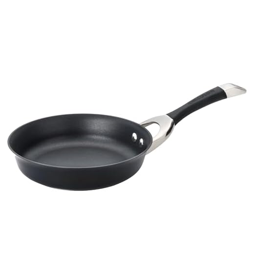 Circulon Symmetry Hard-Anodized Nonstick Frying Pan, 8.5-Inch, Black
