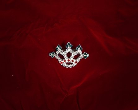 Sunnywood 3239 1-.25 Rhinestone Pin - Crown